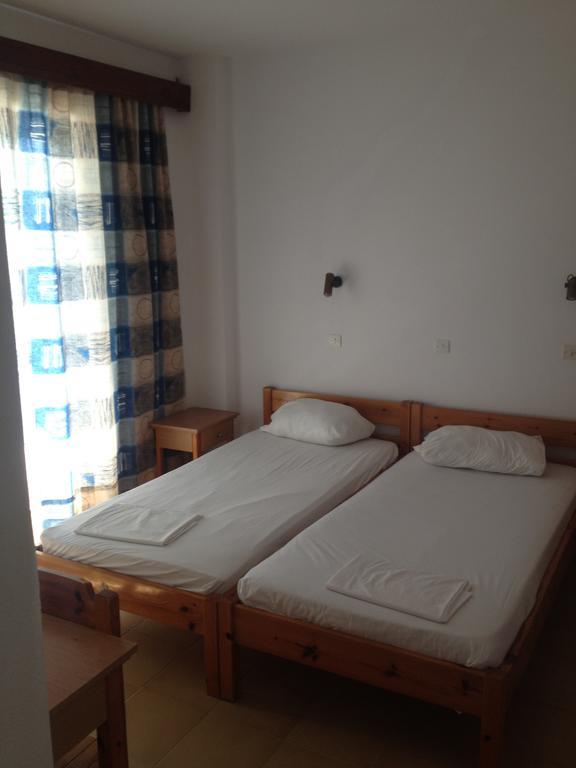 Manos Pension Faliraki Room photo
